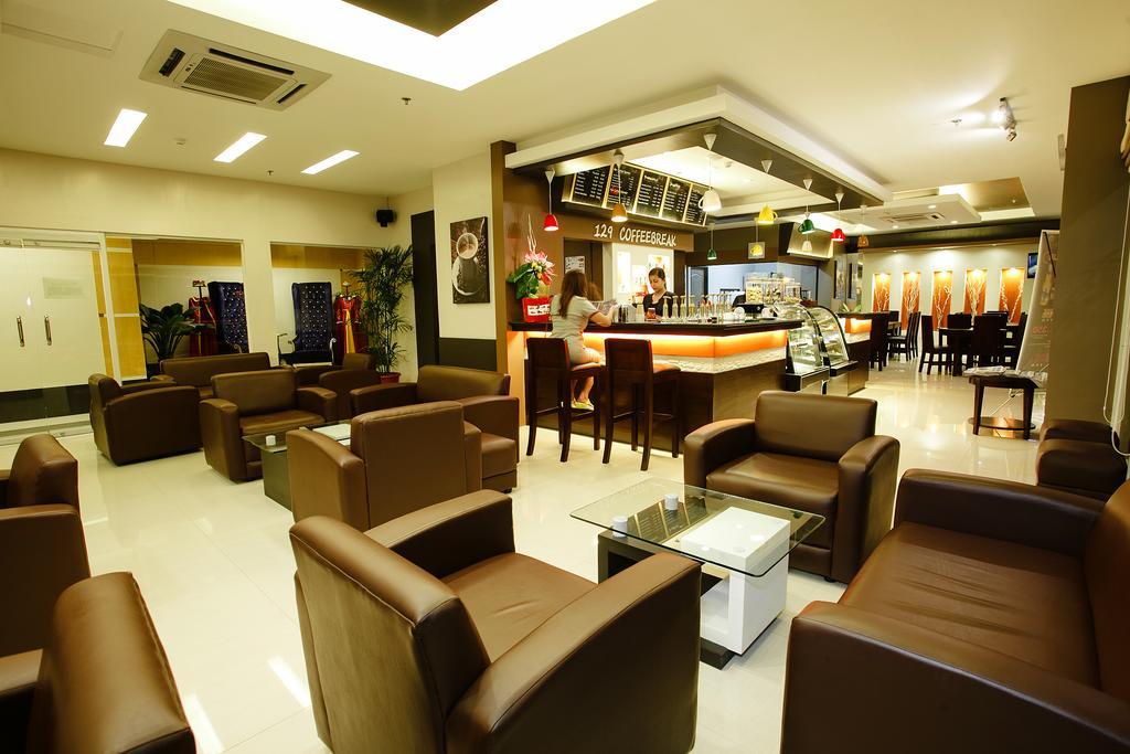 Big 8 Corporate Hotel Tagum Exterior photo