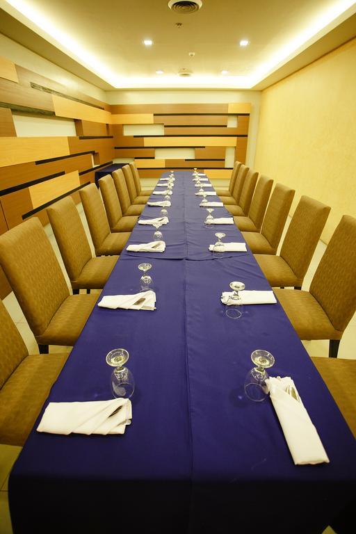 Big 8 Corporate Hotel Tagum Exterior photo